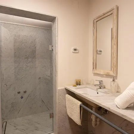 דירה Via Colombo 6 - Position