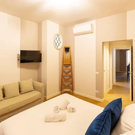 Via Colombo 6 - Position * אלסיו