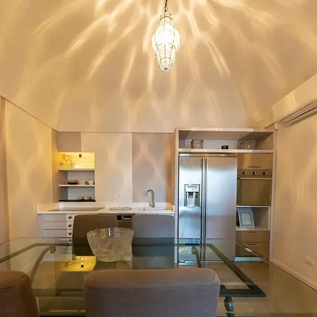 La Casa Di Via Colombo 6 Apartment