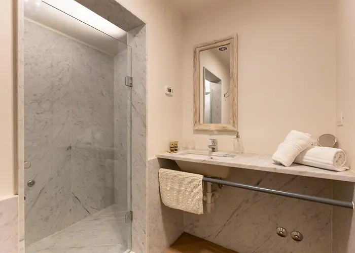 Via Colombo 6 - Position 阿拉西奥